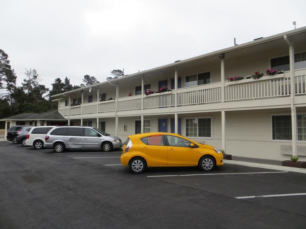 מונטריי Fisherman'S Cove Inn מראה חיצוני תמונה